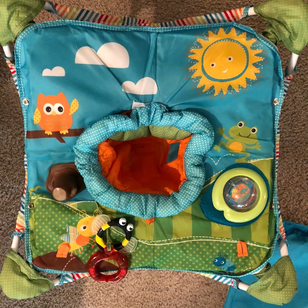 Summer infant portable pop n jump
